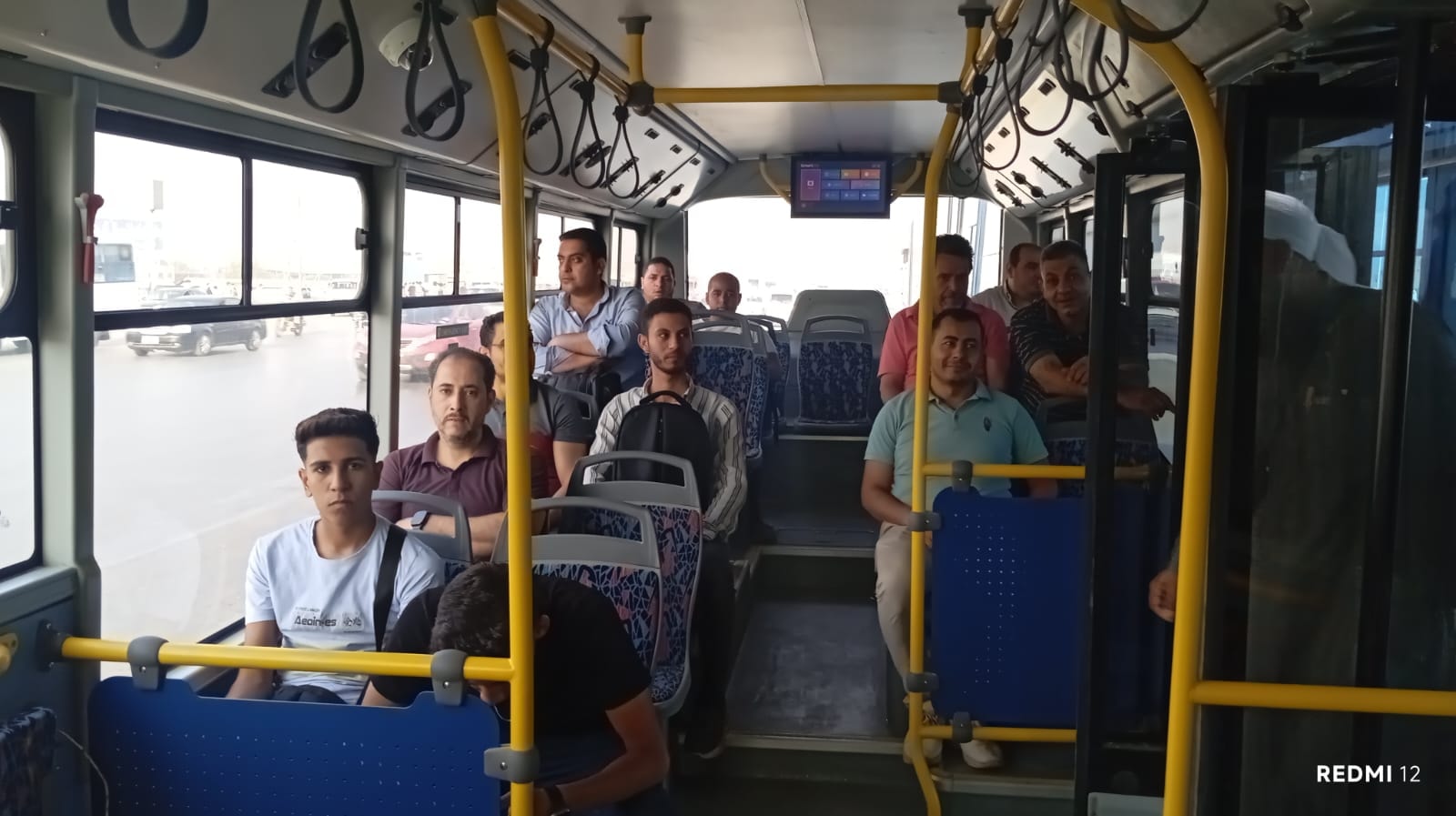 بدء التشغيل التجريبي بالركاب للمرحلة الأولى من مشروع الأوتوبيس الترددي