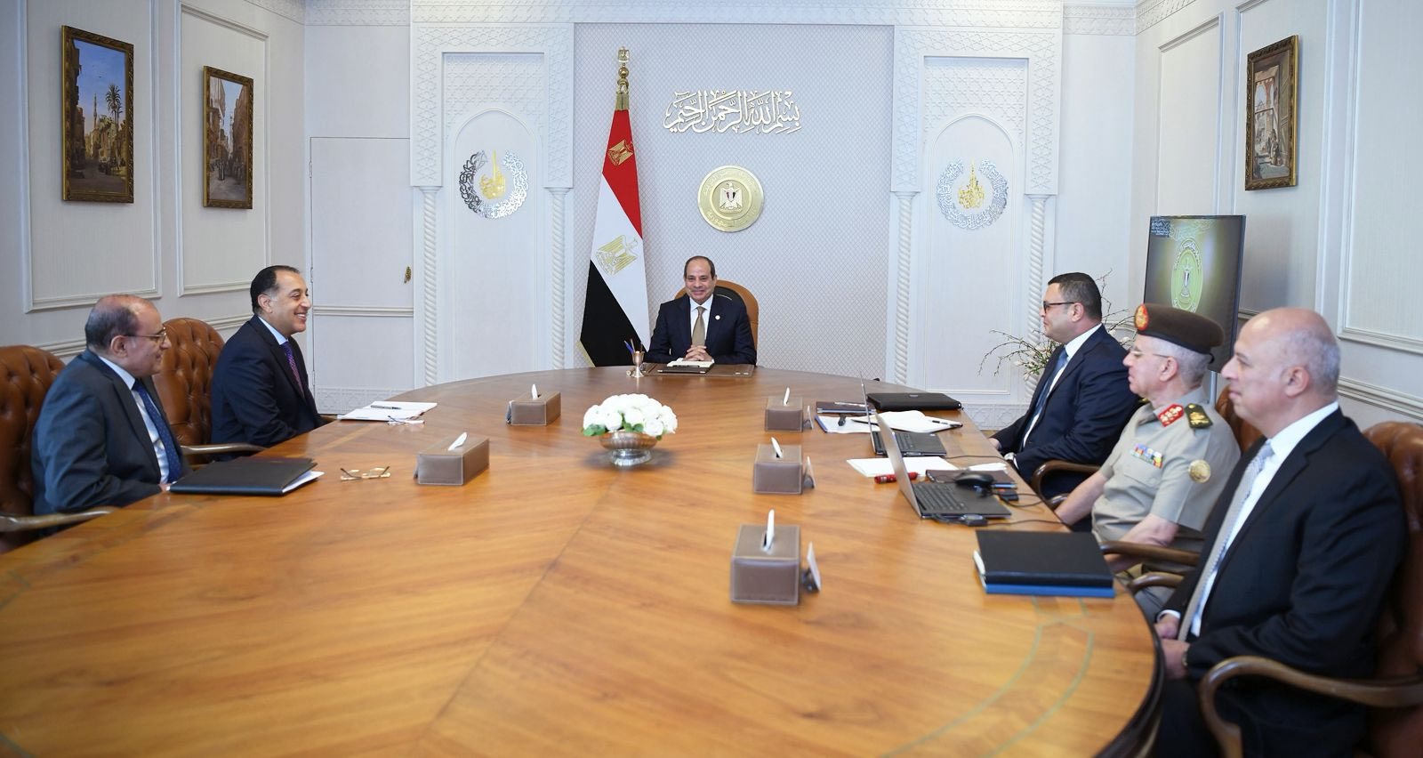 Sisi calls for swift completion of West Ras El Hekma, New Alamein