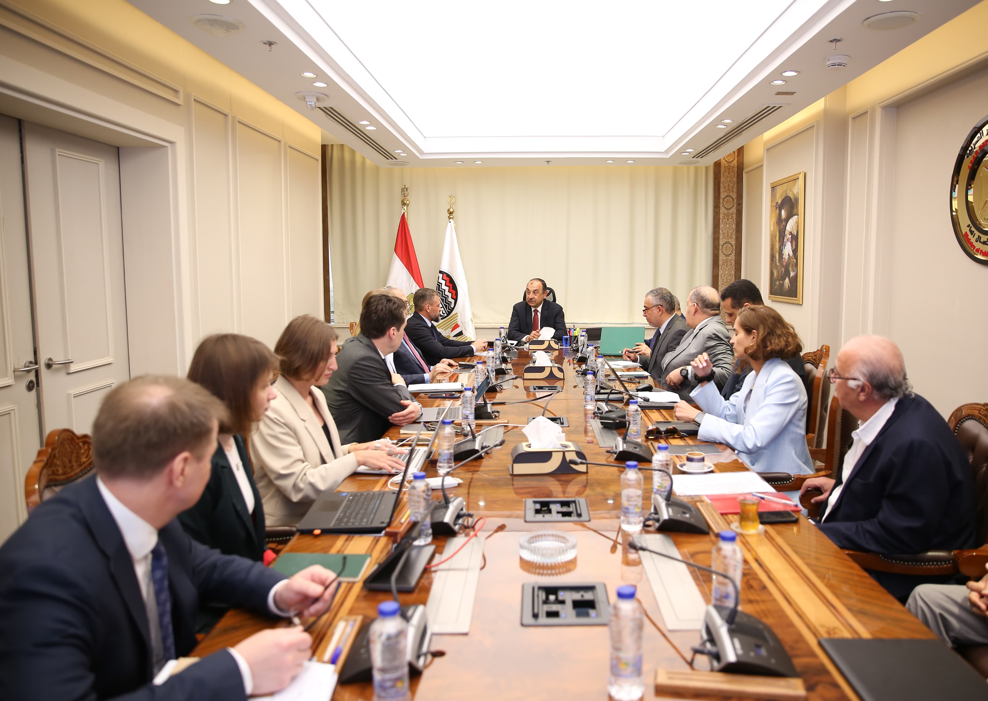 Shimi discusses aluminum cooperation with consortium led by Rusal