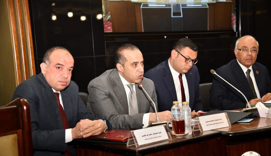 فوزي : مشروع قانون الإيجار تضمن فترة انتقالية 7 سنوات لإخلاء الوحدات بدلاً من 5 سنوات