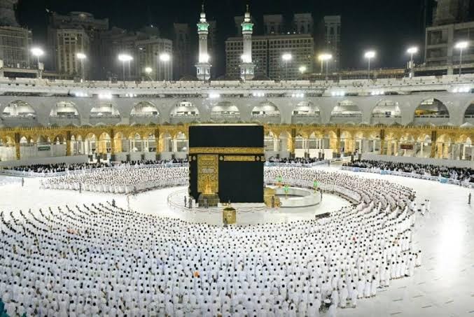 التفاصيل الكاملة لضوابط تنظيم شركات السياحة لرحلات العمرة لموسم 1447 هـ