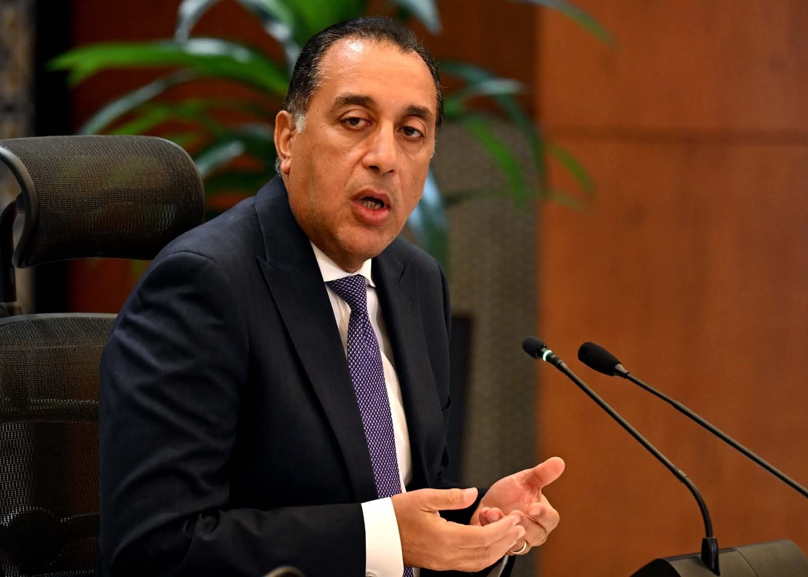 الحكومة : تدبير موارد النقد الأجنبي لتأمين الاحتياجات البترولية