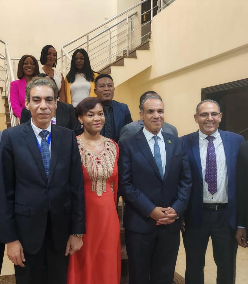 وزير الخارجية يلتقي بممثلى كبرى الشركات الخاصة وأعضاء الغرفة التجارية في مالابو