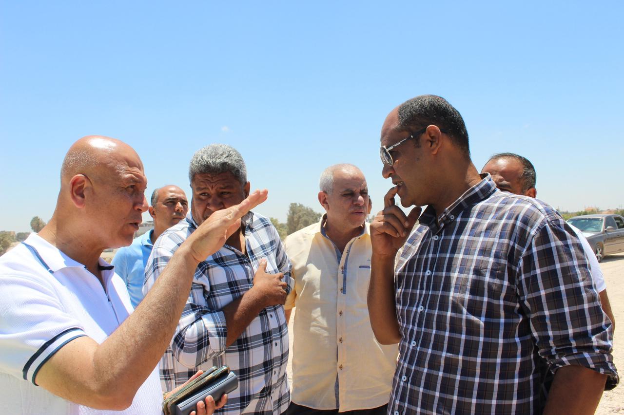 مسئولو "الإسكان" يتفقدون المشروعات الجاري تنفيذها بمدينة برج العرب الجديدة