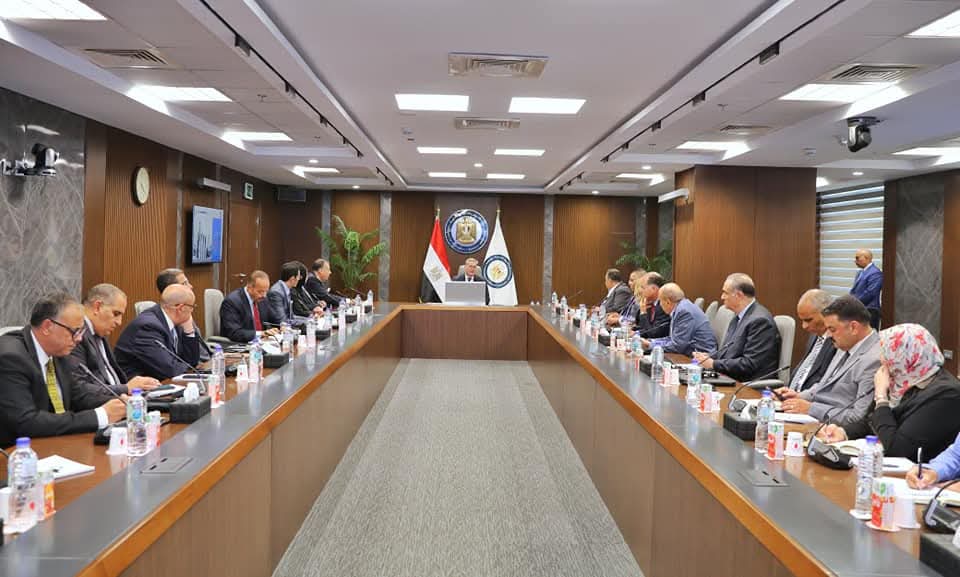 وزير البترول : تحفيز الاستثمار لزيادة الإنتاج المحلي من البترول والغاز من أولويات الحكومة.