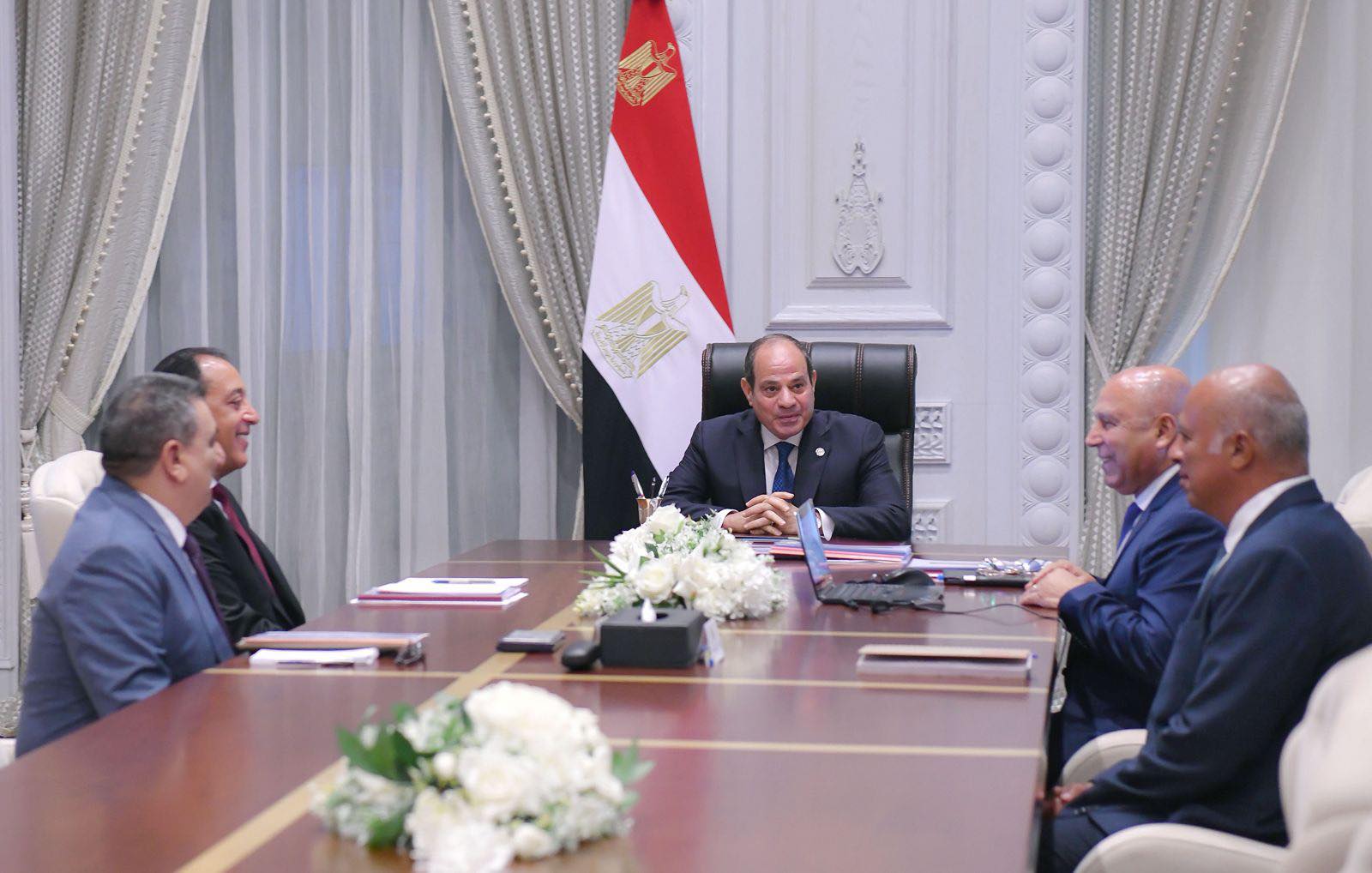 El-Sisi reviews Sinai railway projects, Cairo Metro Line 4