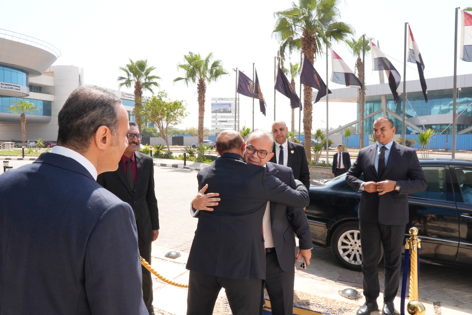 Farid meets FRA leaders after Sisi reappoints him