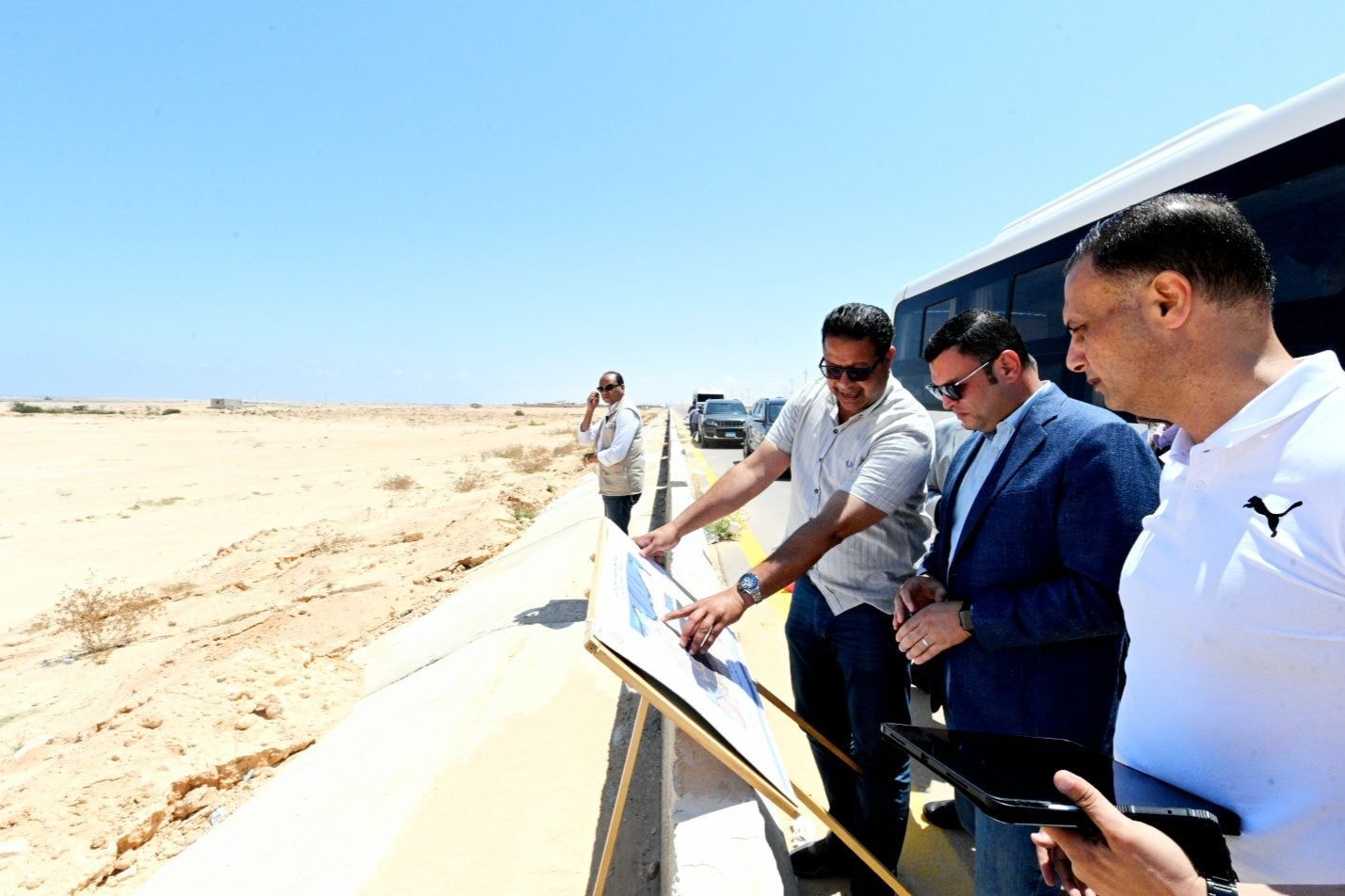 El-Sherbiny inspects Shams El-Hikma development works
