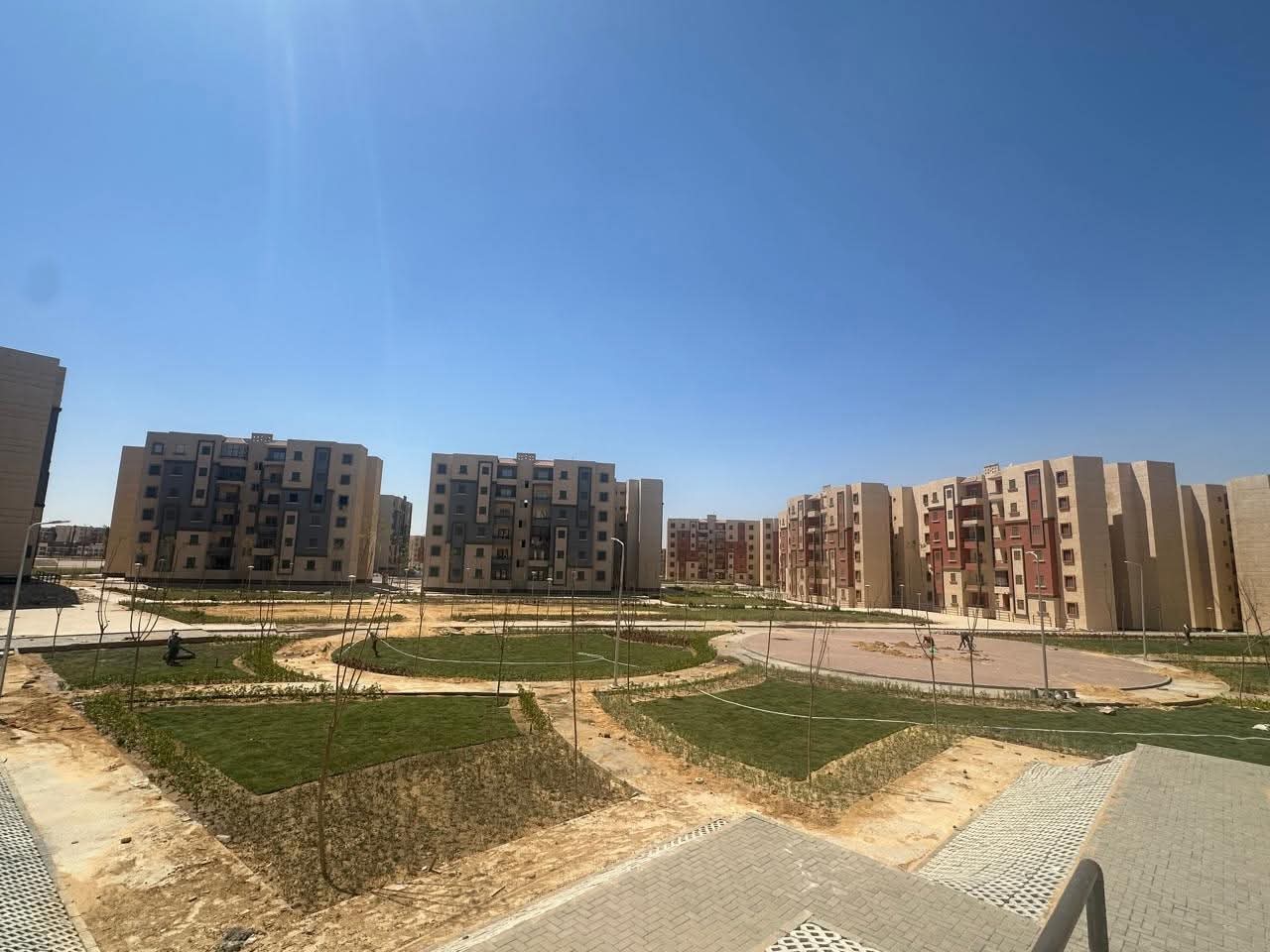 وزير الإسكان يتابع موقف تنفيذ 105آلاف وحدة سكنية بأكتوبر الجديدة