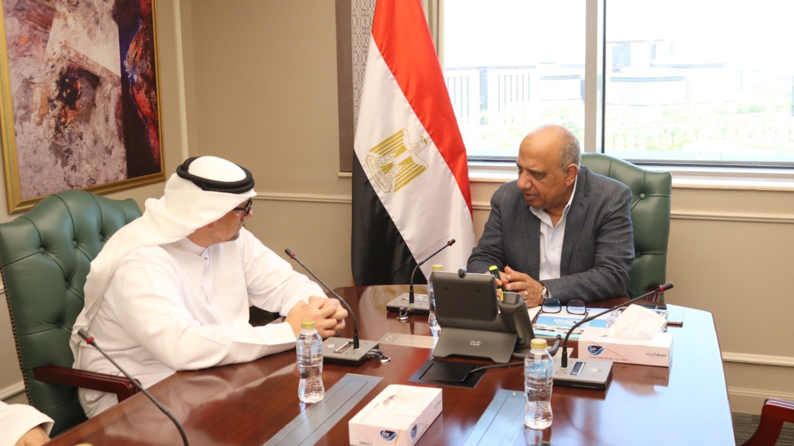 Electricity Minister meets UAE's Masdar to boost renewable projects