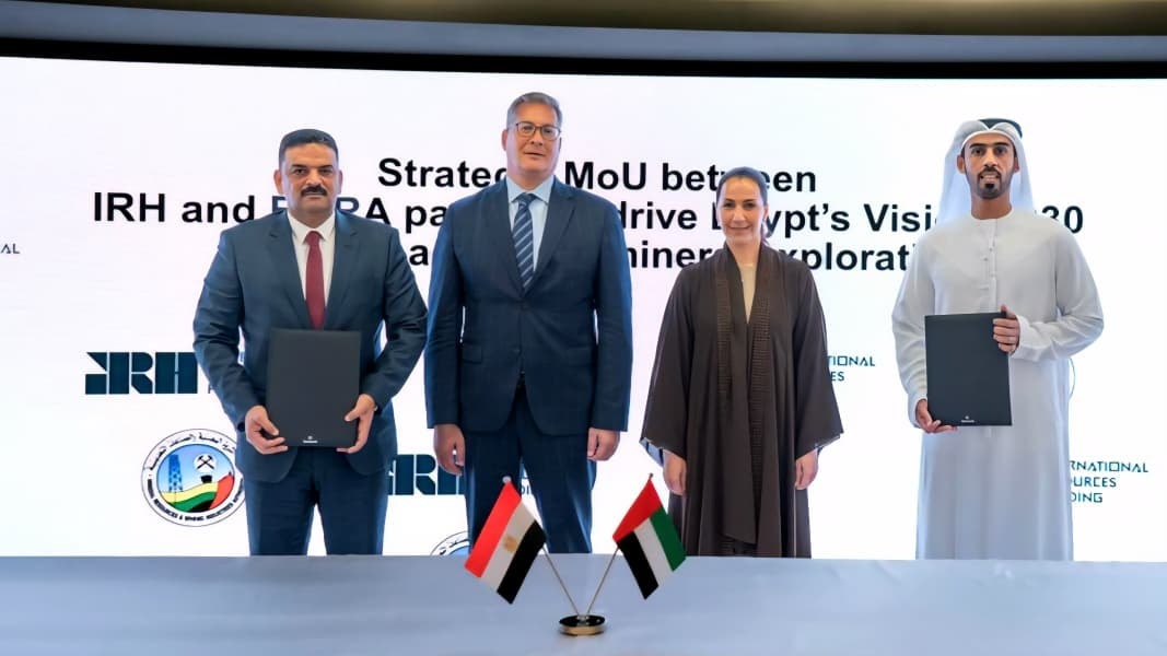 Egypt, UAE’s IRH sign two MoUs on mining, finance