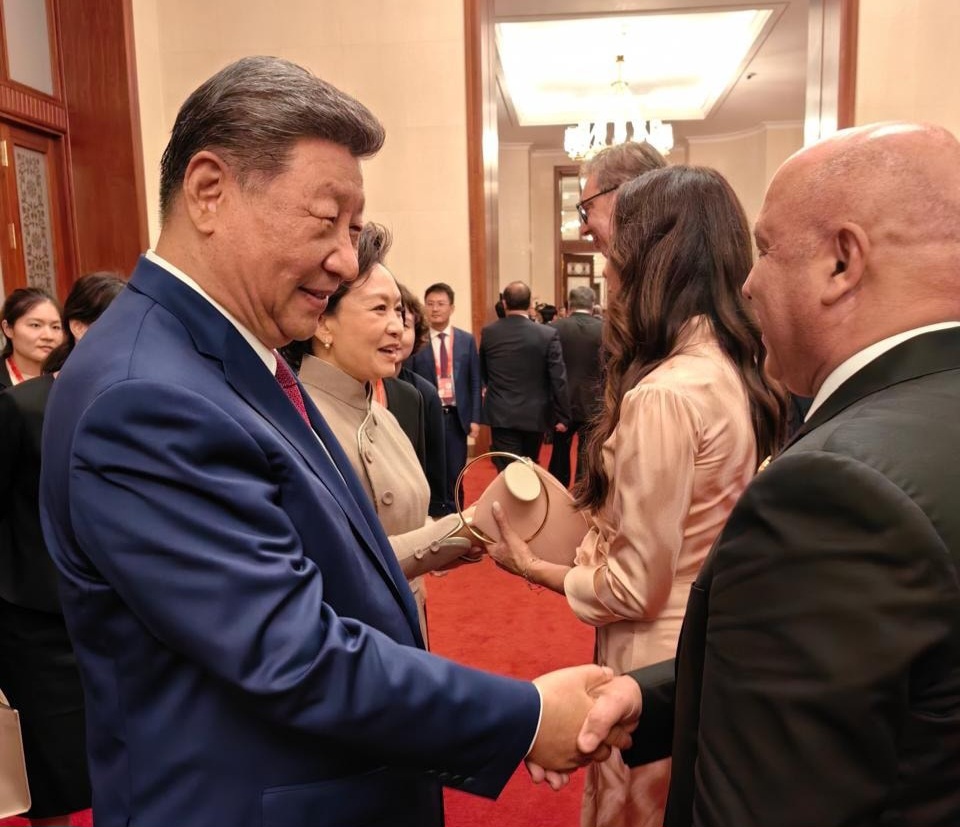 الوزير في بكين : توجيه رئاسي بتعزيز العلاقات مع الصين في شتى المجالات