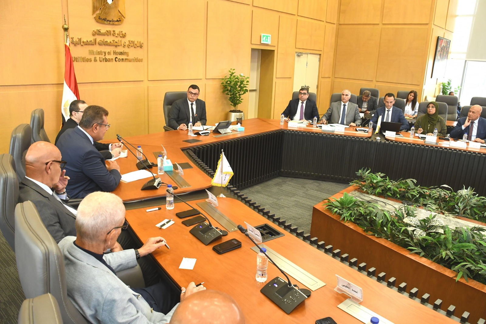 وزير الإسكان للمطورين : انفراجة في ملف علاوة تحسين أراضي إسكندرية الصحراوي والساحل الشمالي