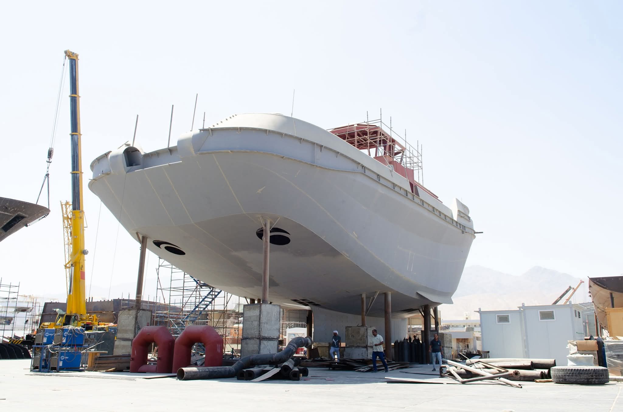 الفريق أسامة ربيع : مصنع مصر لبناء القاطرات يستهدف بناء وحدات بحرية بجودة عالمية وأسعار تنافسية