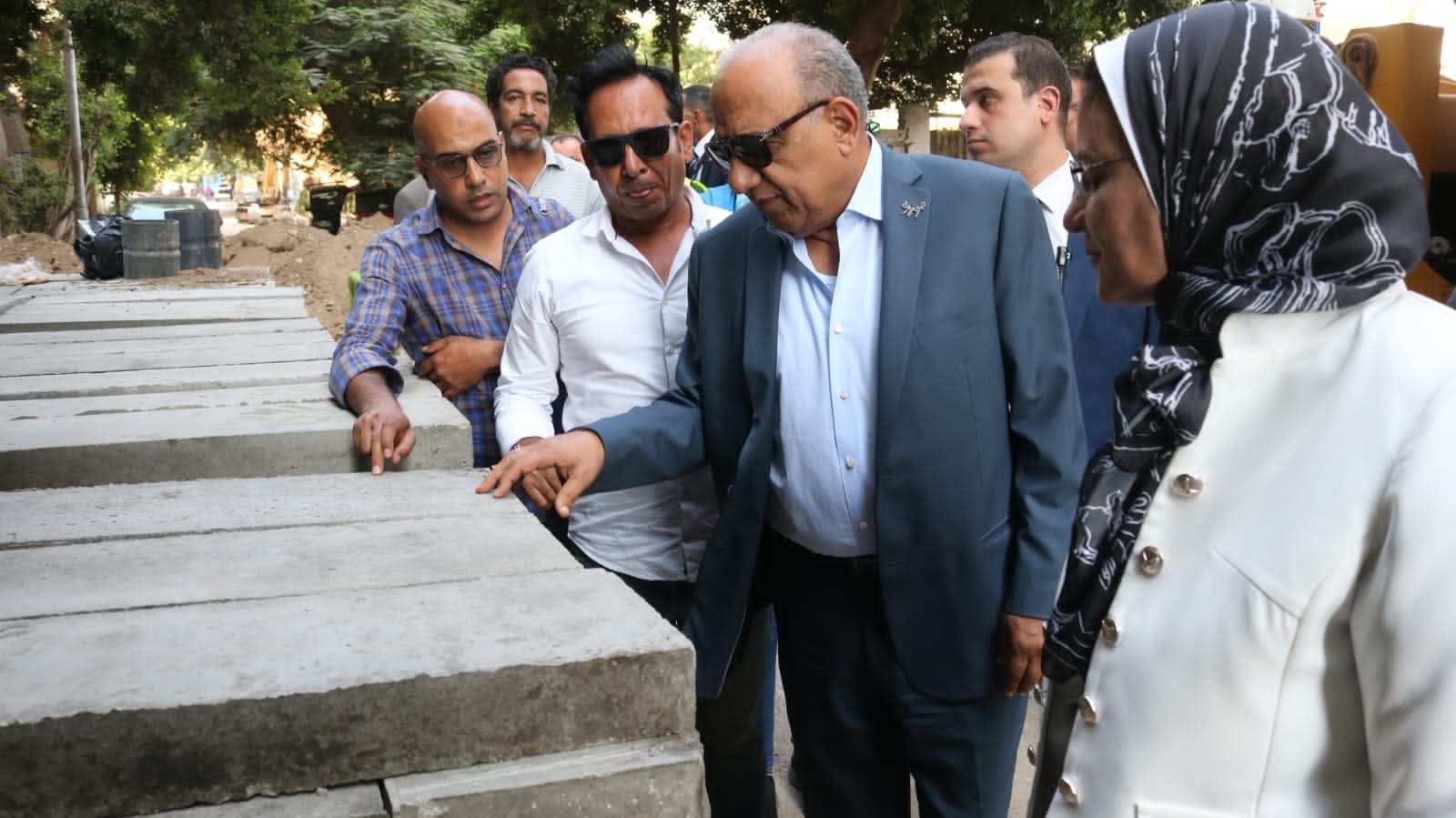 وزير الكهرباء يتابع العمل في مواقع إضافة مصدر التغذية الثالث إلى محطة محولات جزيرة الدهب