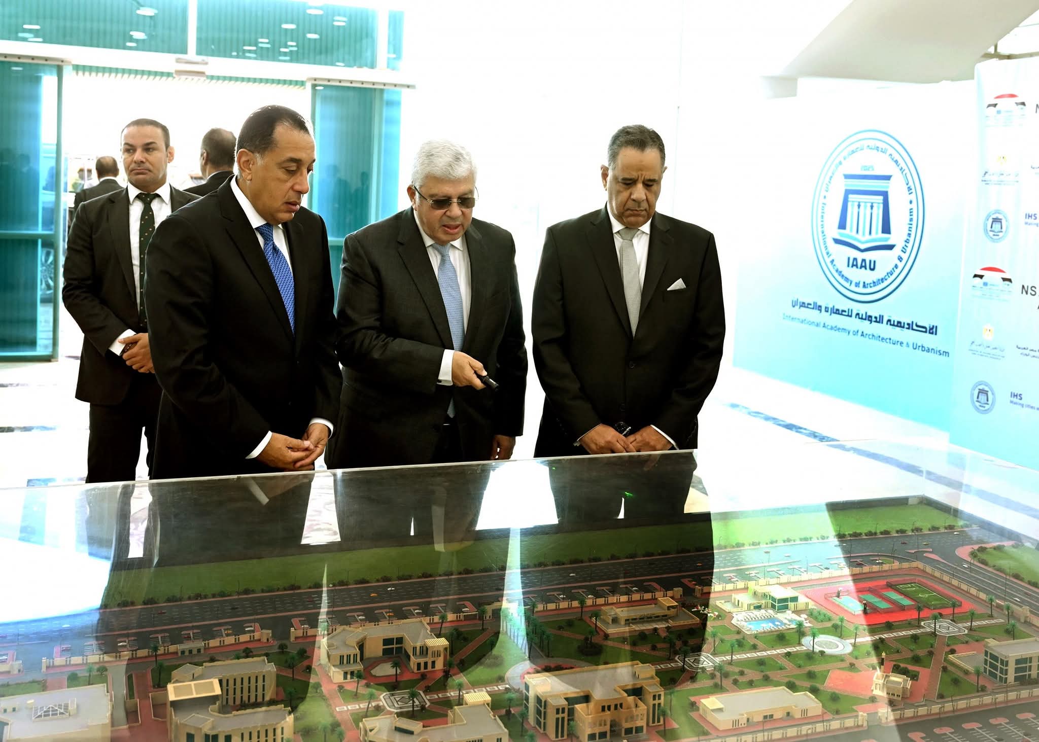 PM launches International Academy of Architecture and Urbanism