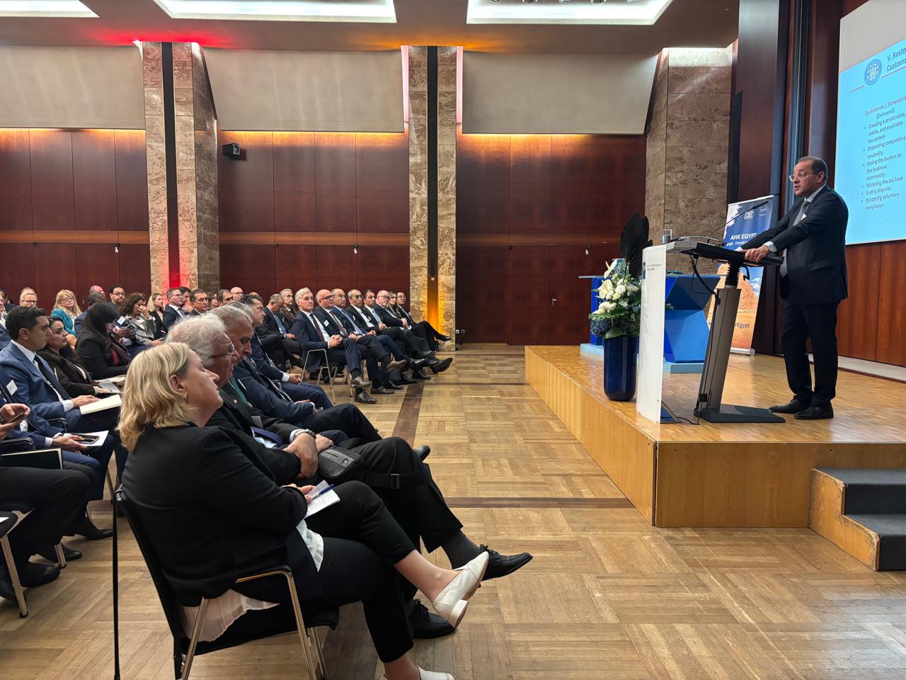 وزير المالية لمجتمع الأعمال الألماني: ندعوكم لاستثمار الفرص الاقتصادية المتنوعة بمصر