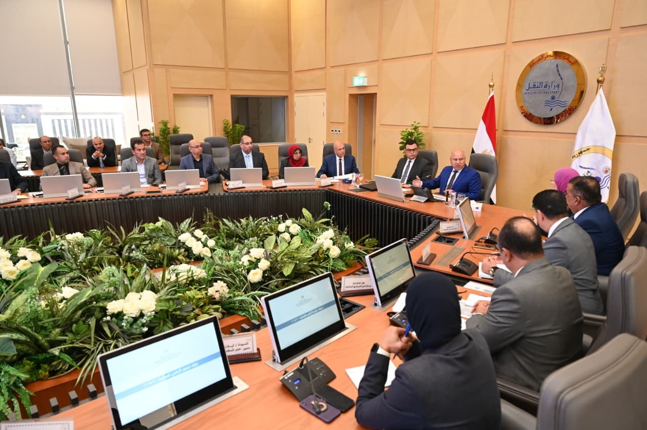 الوزير : الطلب متزايد على الأراضي الصناعية