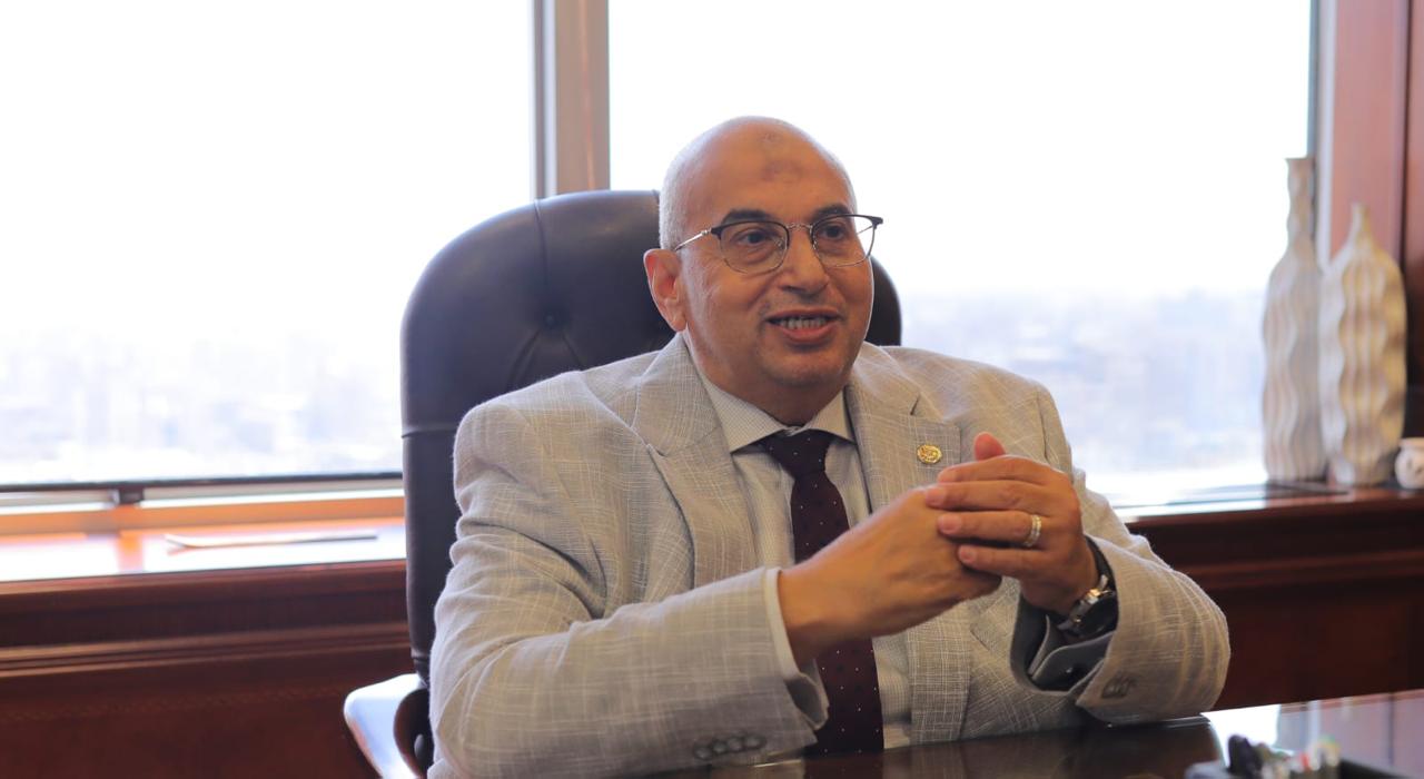 جمعية الخبراء تطالب بحوار مجتمعي قبل فرض ضريبة على المشروبات الغازية