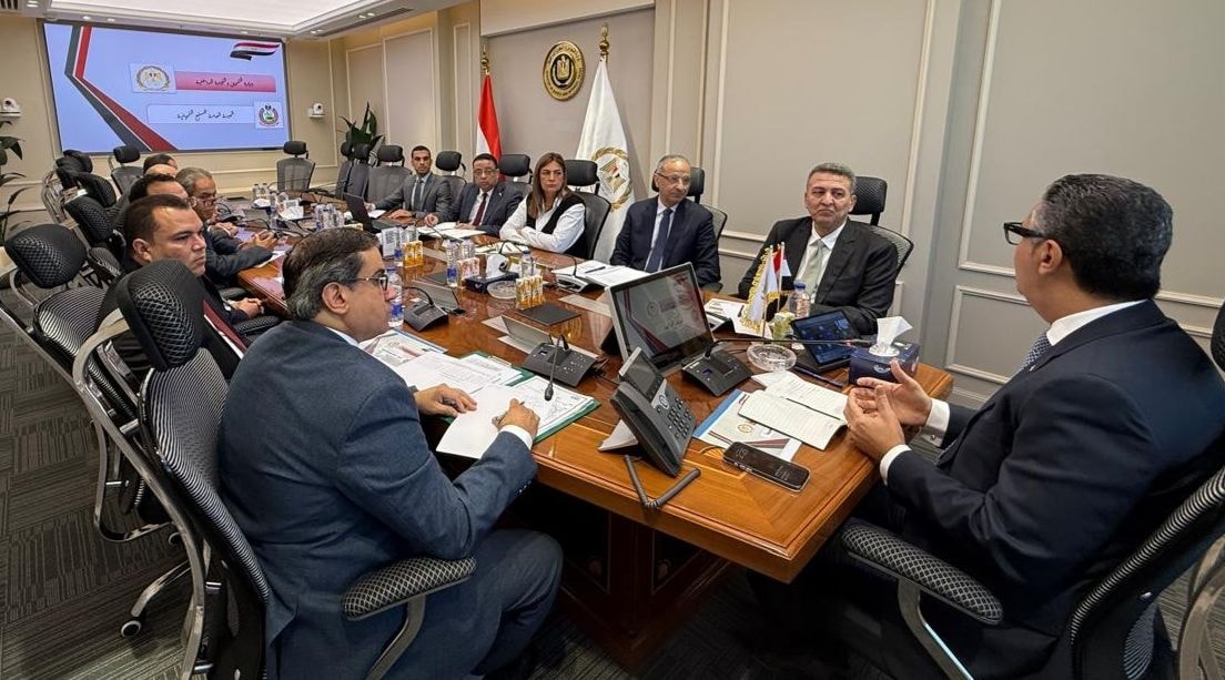 التموين تتابع استقرار الأسواق وتوافر السلع بعد تحريك أسعار البنزين