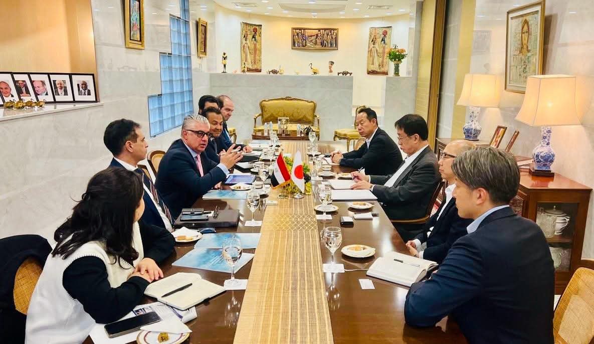 رئيس اقتصادية قناة السويس يلتقي مجموعتي تويوتا تسوشو وزينشو في اليابان