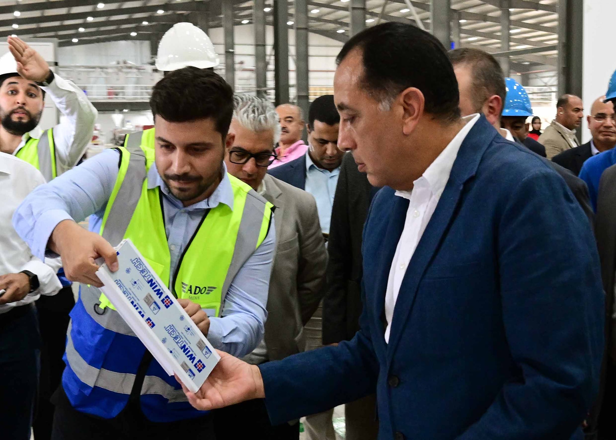 باستثمارات 15 مليون دولار .. افتتاح مصنع أدو مينا لمواد البناء بالسخنة