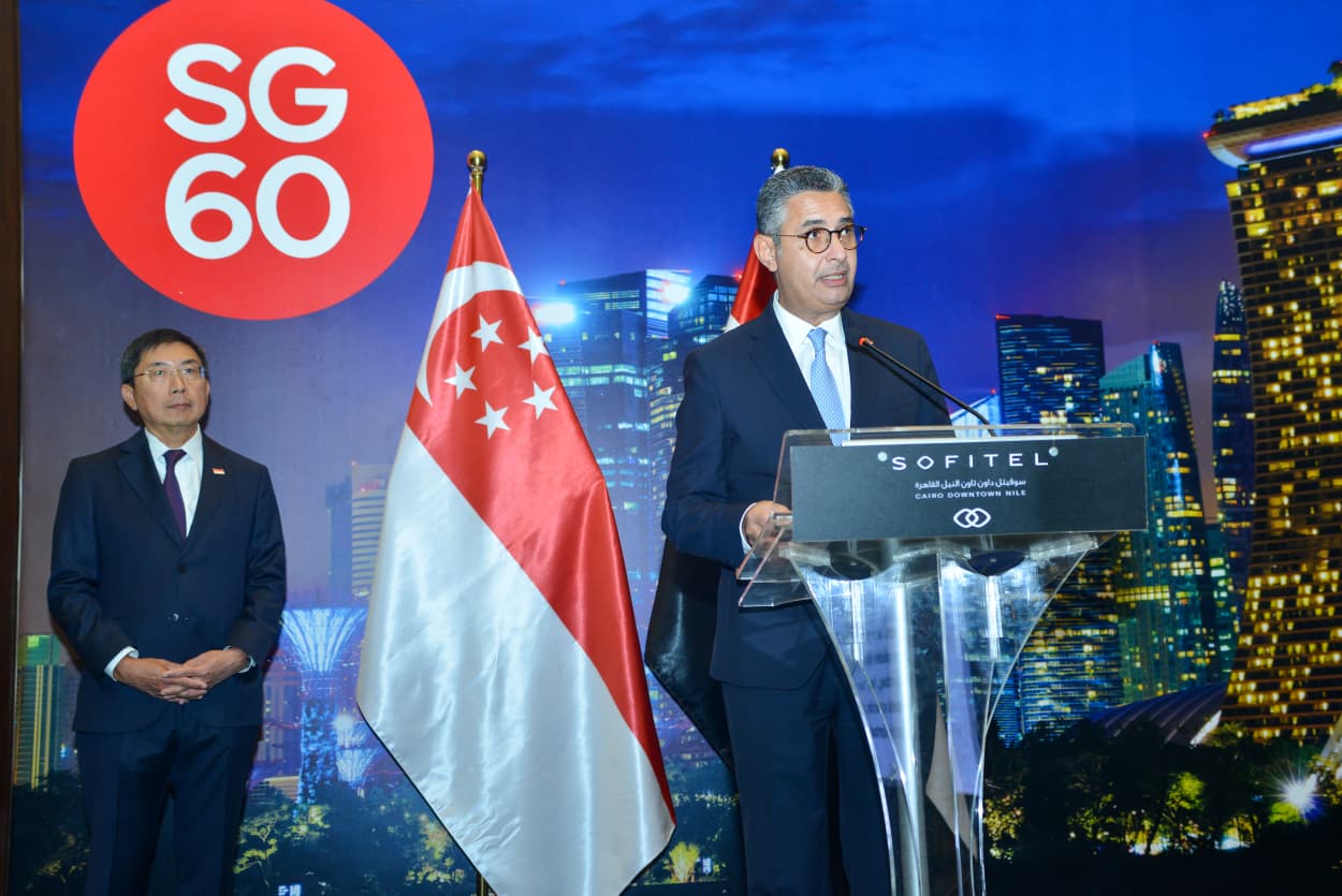 وزير التموين يشارك في احتفال سفارة سنغافورة بالعيد الوطني الستين نيابة عن رئيس الوزراء