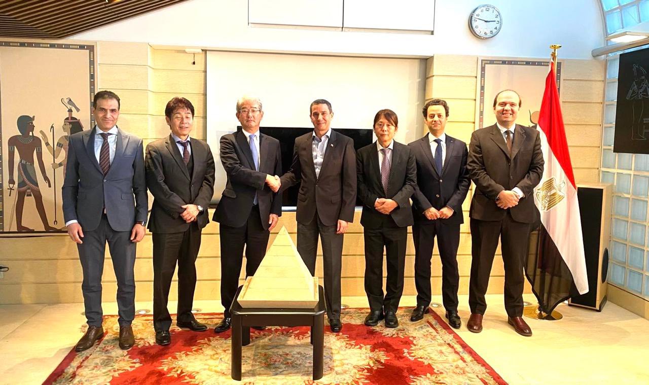 Egypt holds investment talks with Central Japan Federation