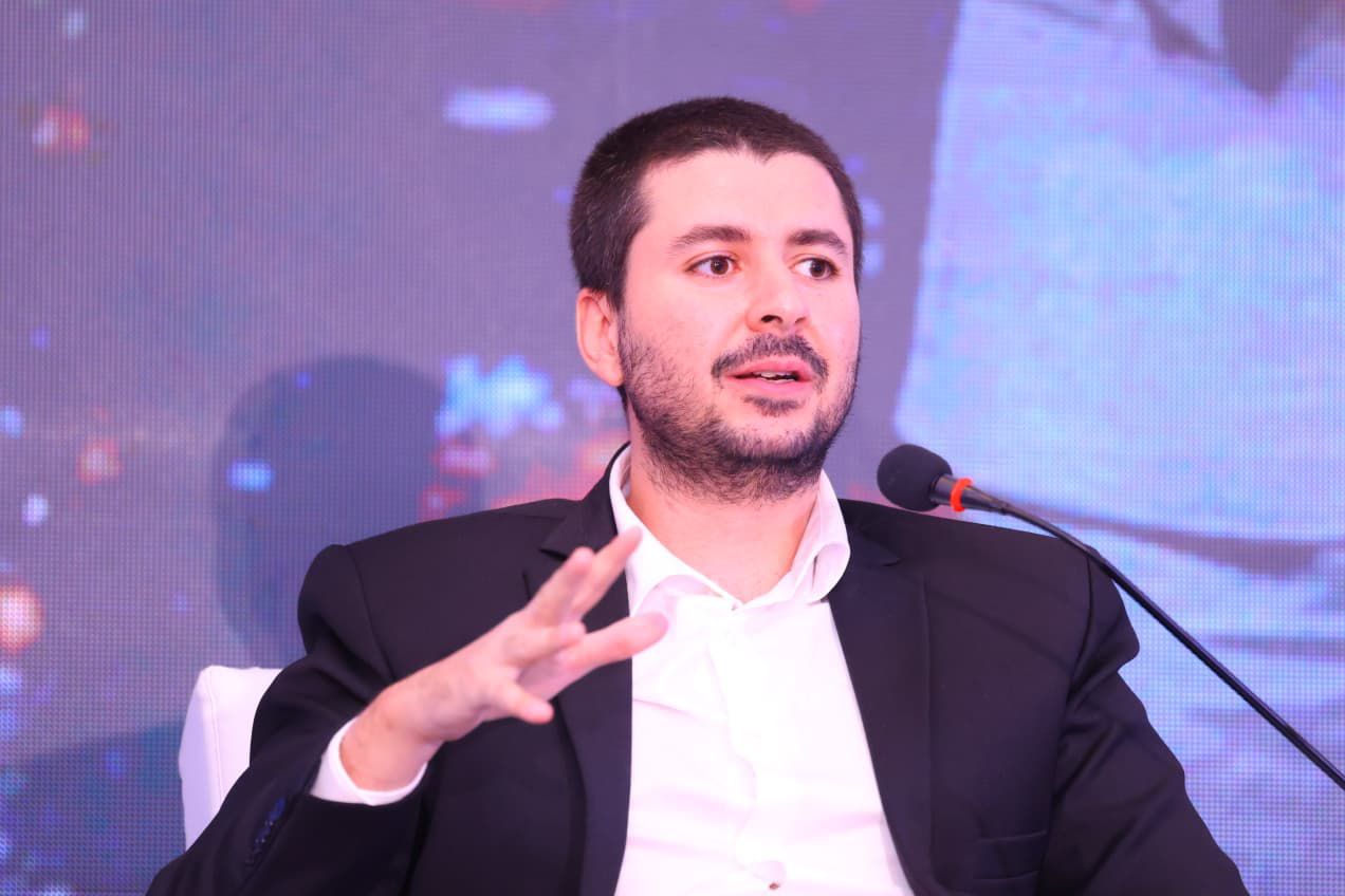 محمود إبراهيم يكشف أسرار نجاح هومزمارت في الأسواق المحلية والعالمية خلال قمة "حلول الأعمال المصرية 2025