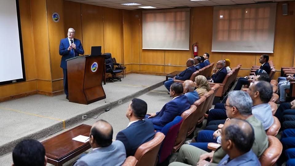 وزير البترول : طورنا النظم الاستثمارية لاستغلال الذهب والمعادن