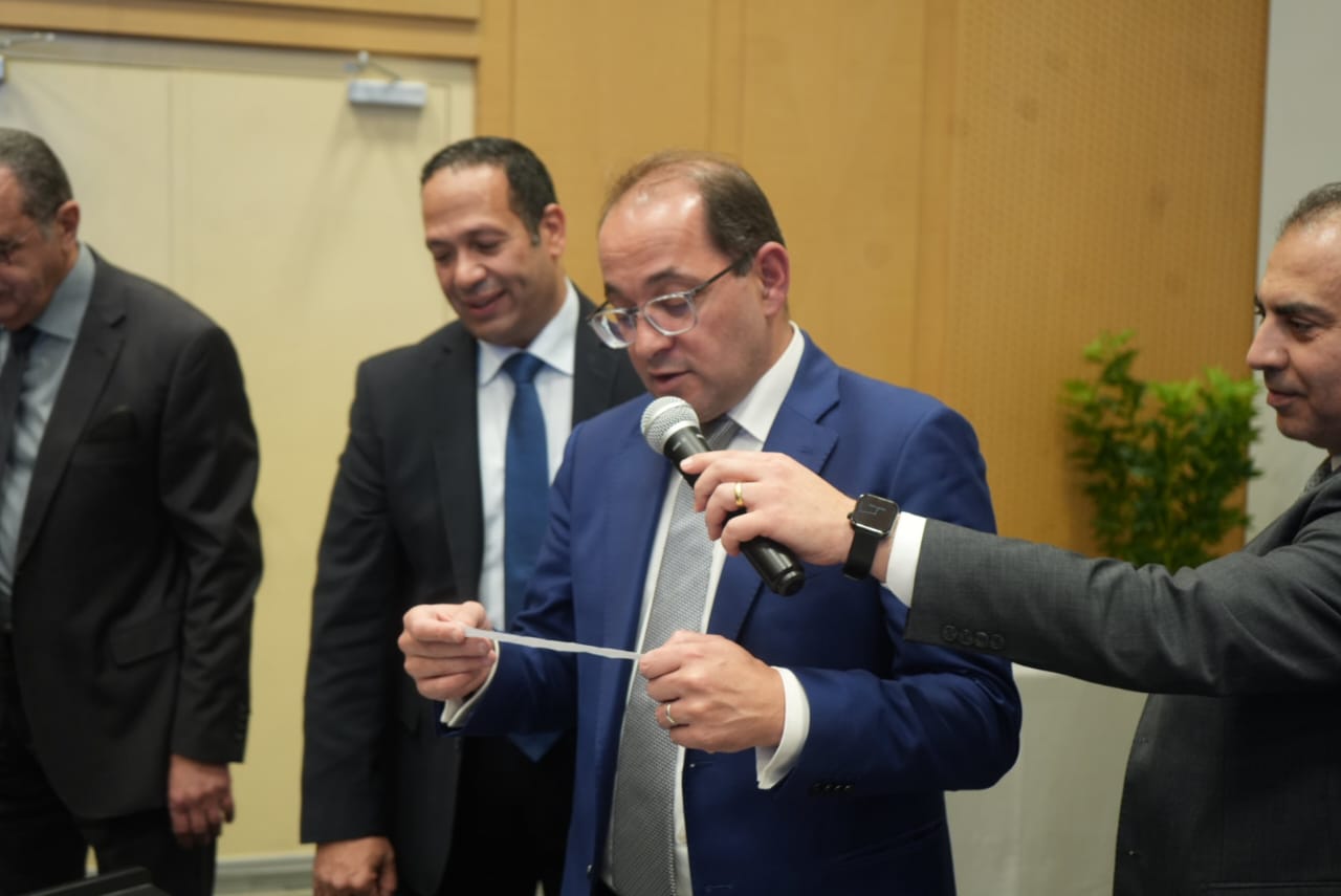 كجوك يشهد قرعة تأشيرات الحج للعاملين بوزارة المالية