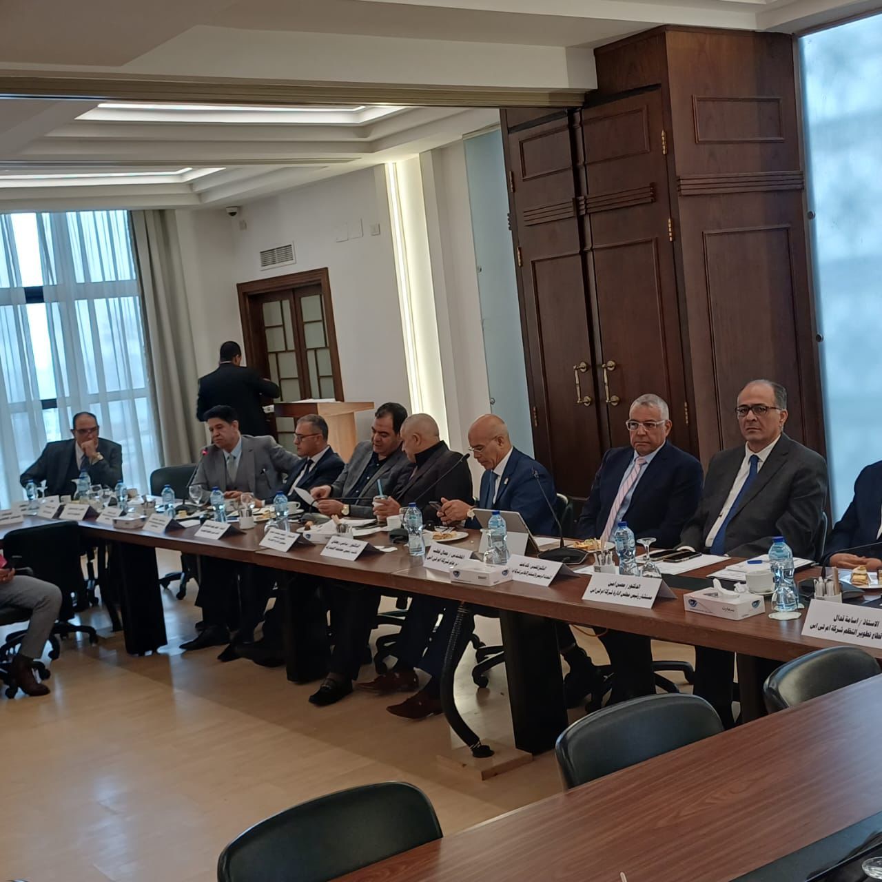 العرجاوي: اجتماع موسع بالغرفة التجارية يستعرض تطوير منظومة الجمارك وبدء التطبيق الإلزامي لدورة إجراءات الصادر UCR