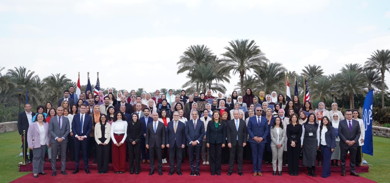 عمرو طلعت: تأهيل الشباب للعمل كمهنيين مستقلين يساعد فى توسيع نطاق سوق العمل وخلق فرص عمل لا ترتبط بالحدود الجغرافية