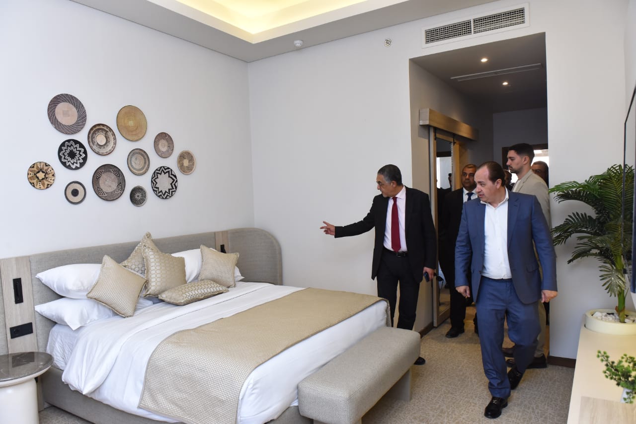 رئيس هيئة الاستثمار يتفقد أول منطقة استثمارية طبية متكاملة مملوكة للهيئة