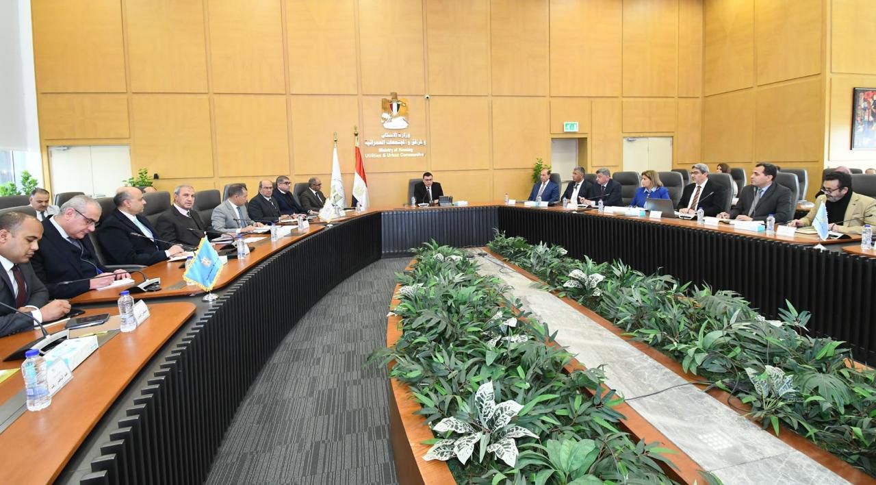 وزير الإسكان يتابع الموقف التنفيذي لمشروعات المبادرة الرئاسية "حياة كريمة" لتطوير قرى الريف المصري