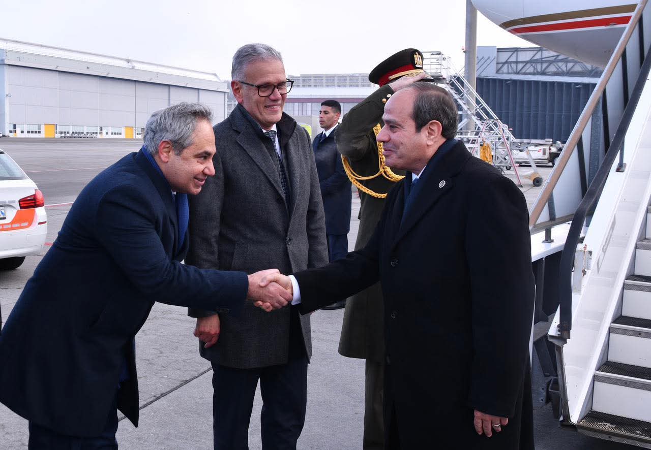 السيسي يشارك في المنتدى الاقتصادي العالمي بدافوس ويلتقي مع ترامب