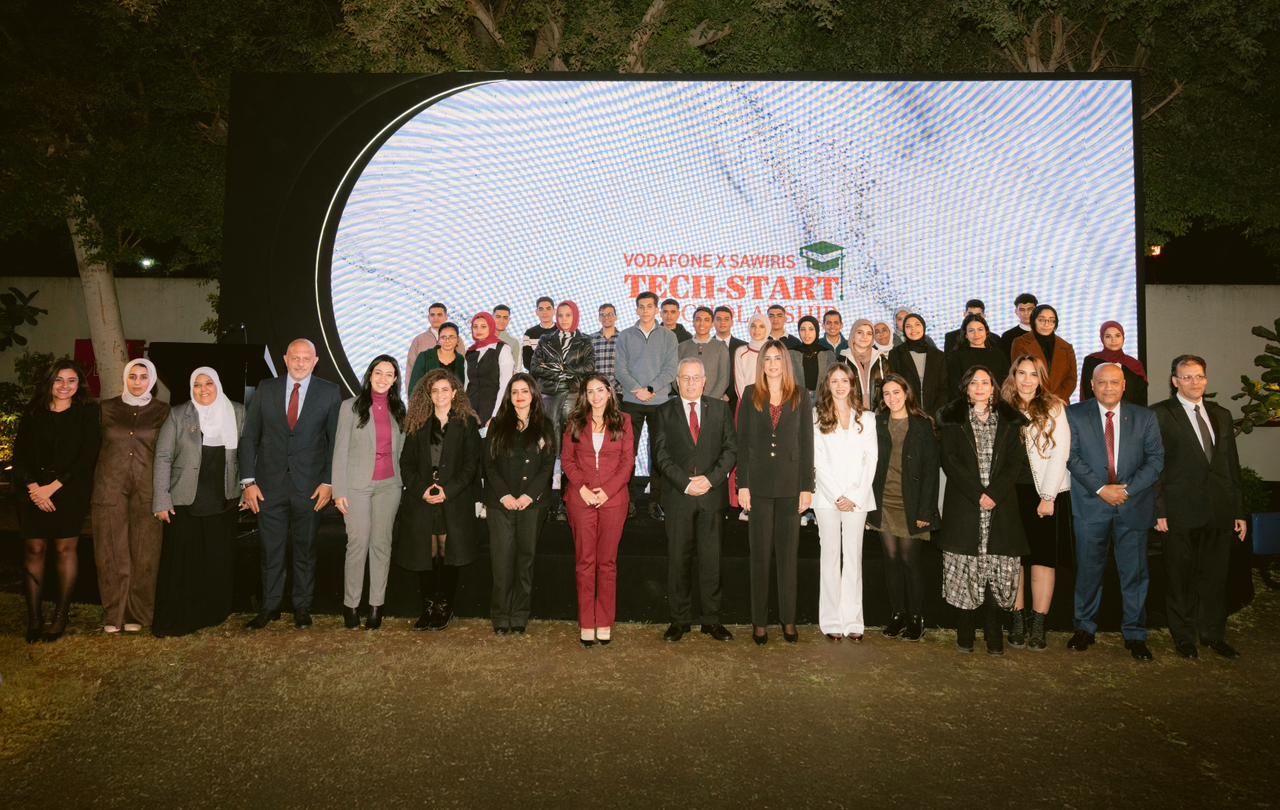 مؤسسة ڤودافون مصر لتنمية المجتمع وساويرس تطلقان منحة Tech-Start