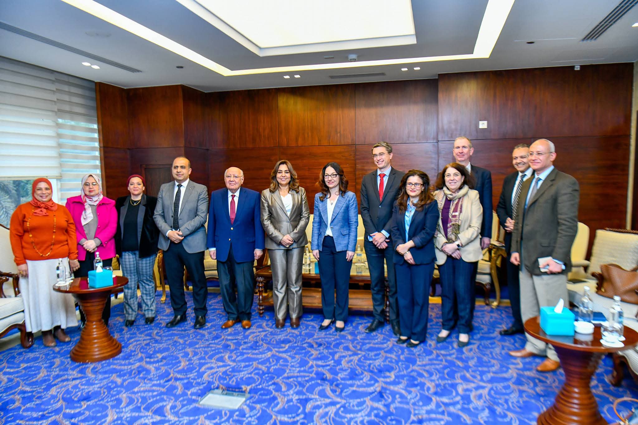 Egypt, World bank strengthen cooperation on green transition, blue economy