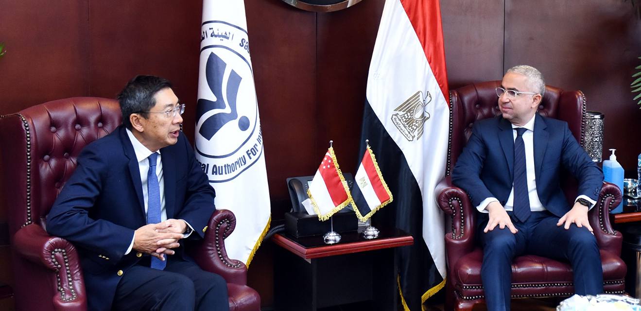 سفير سنغافورة : السوق المصرية تتمتع بفرص واعدة وبيئة استثمارية متطورة