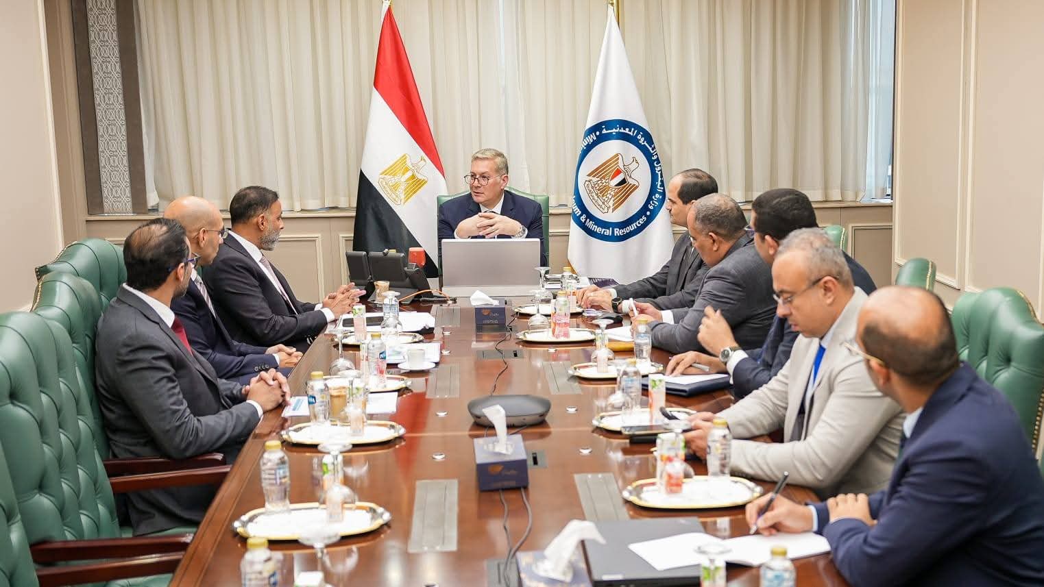 وزير البترول يبحث مع أركيوس إينيرجي خططها الطموحة لاستكشاف وإنتاج الغاز