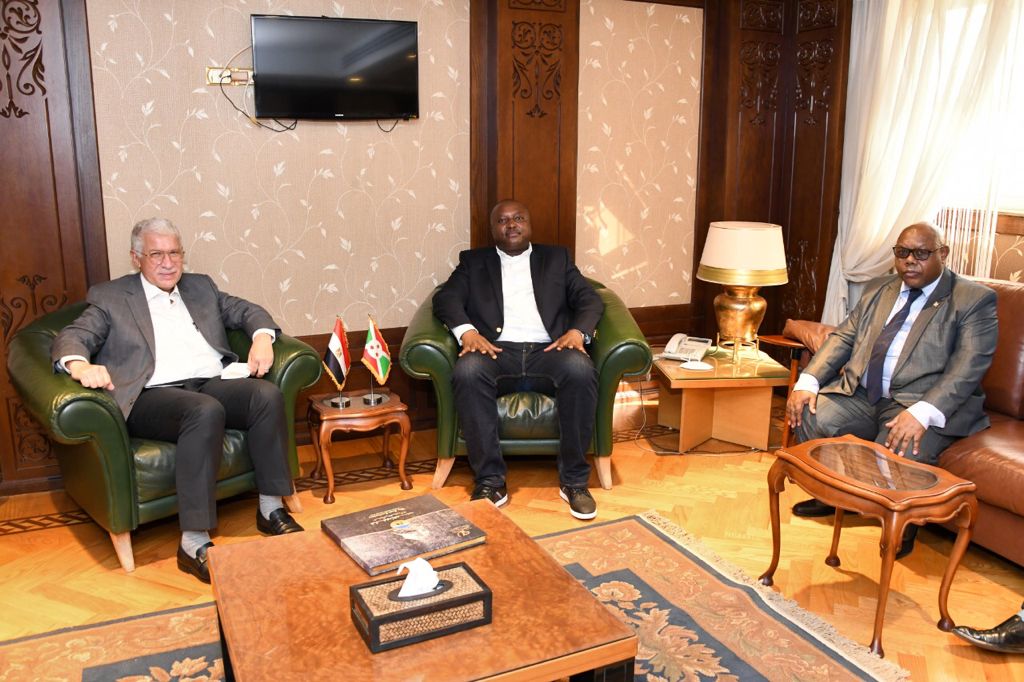 وزير خارجية بوروندي- المقاولون العرب