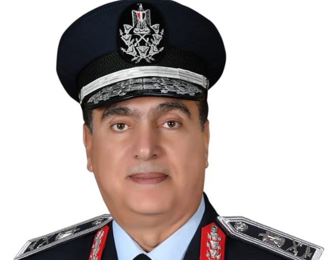 اللواء أ.ح محمود فؤاد عبد القادر قائد القوات الجوية