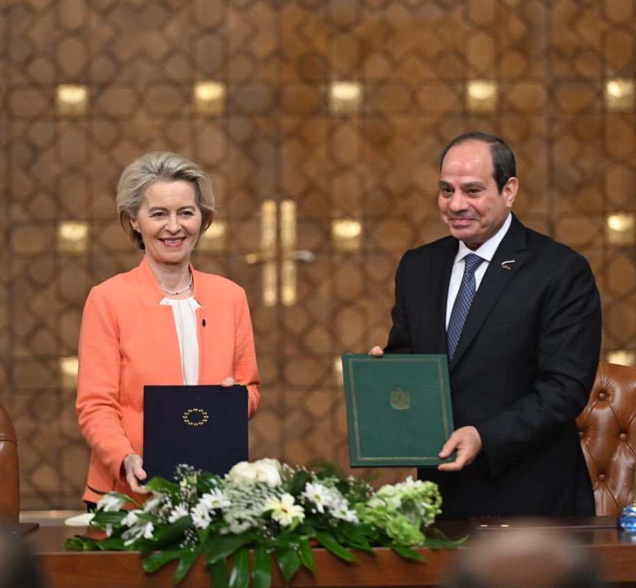 الرئيس السيسي ورئيسة المفوضية الأوروبية عقب توقيع اتفاق الشراكة الاستراتيجية الشاملة